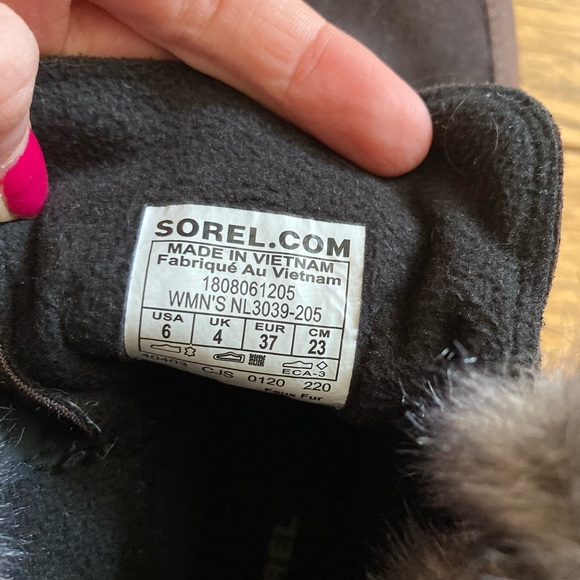 Sorel suede boots - Picture 4 of 5